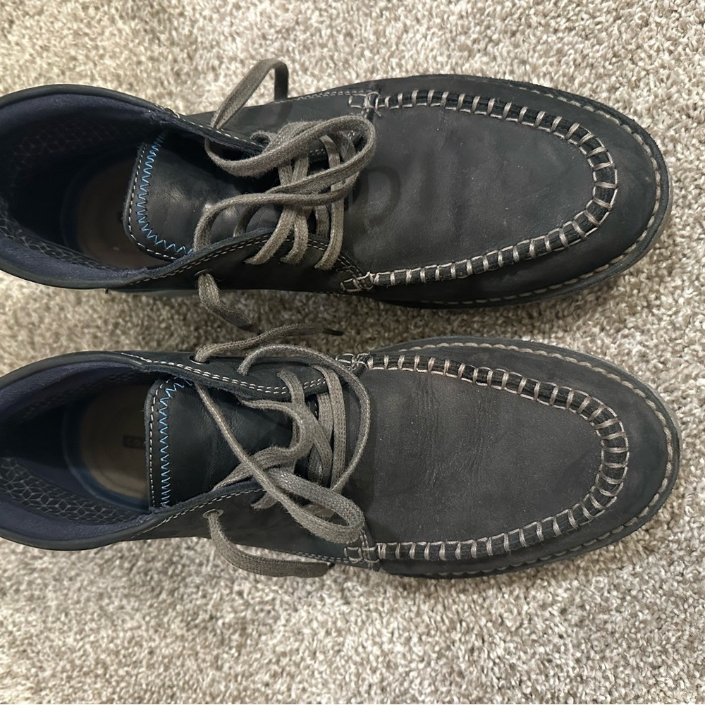 Clarks mens Black Leather clarks Moccasin Shoes